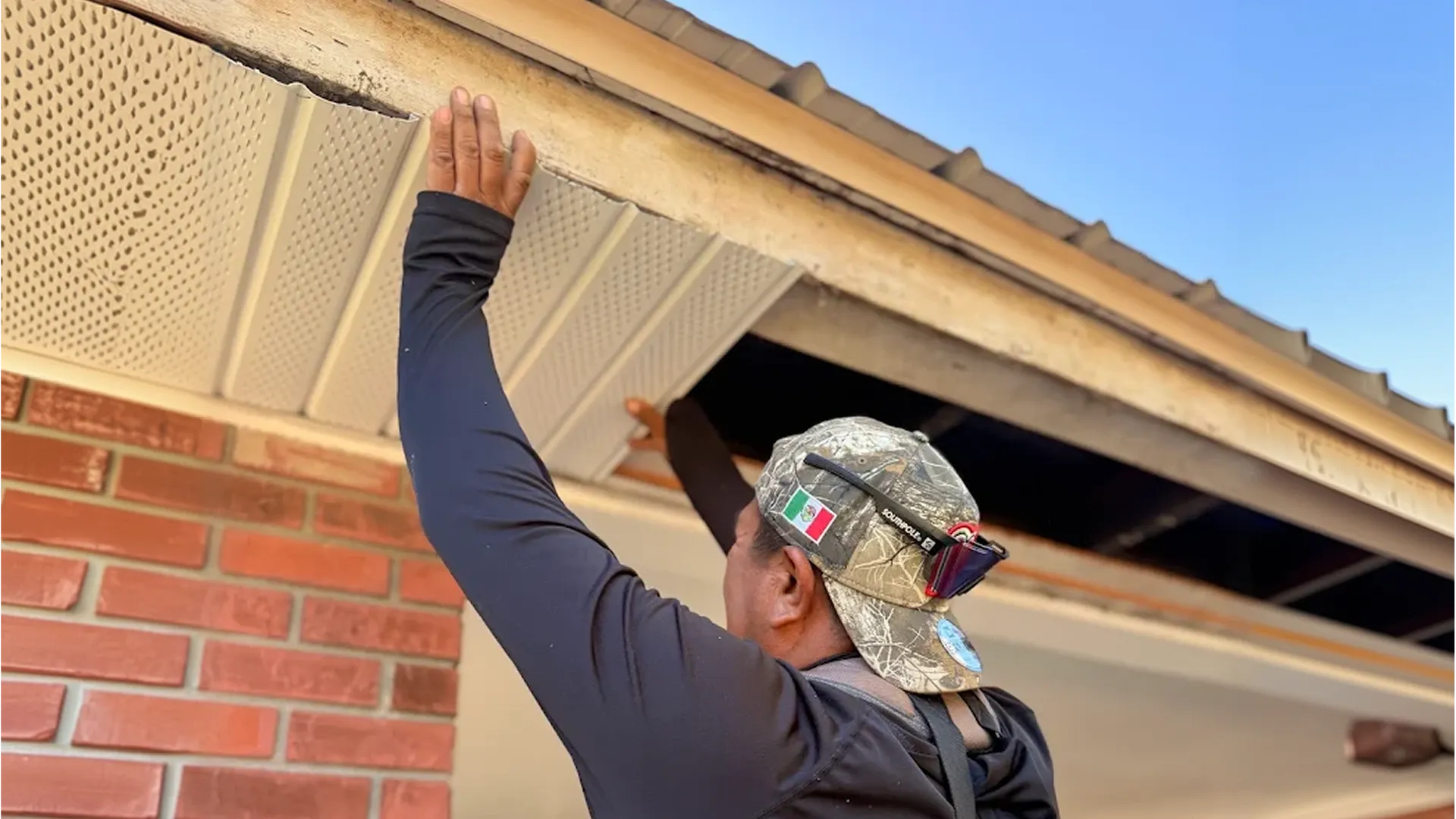Soffit and fascia repair Central Florida roofline inspection